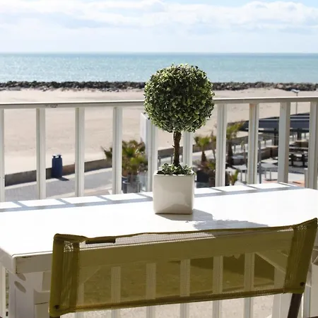 Le Front De Mer Apartment